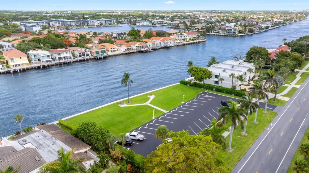2921 S Ocean Boulevard #704 Highland Beach, FL 33487