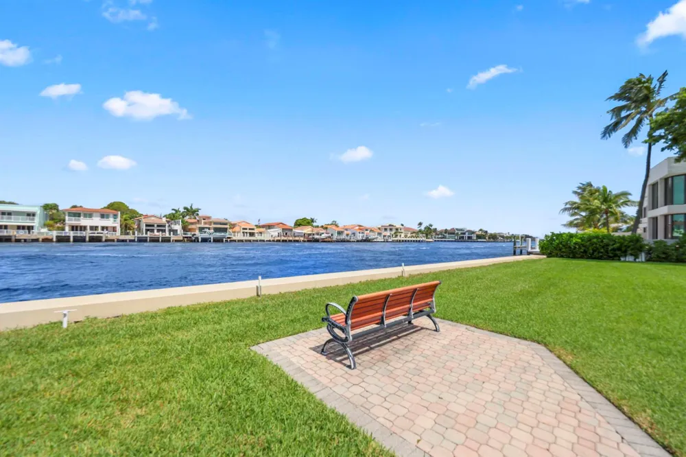 2921 S Ocean Boulevard #704 Highland Beach, FL 33487