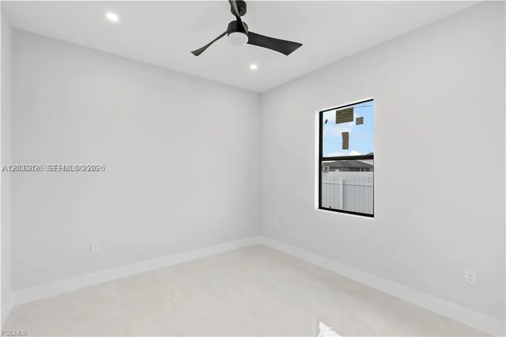 628 CHIQUITA BLVD N Cape Coral, FL 33993