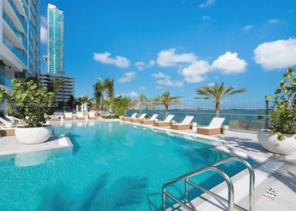 2900 NE 7th Ave #2908 Miami, FL 33137