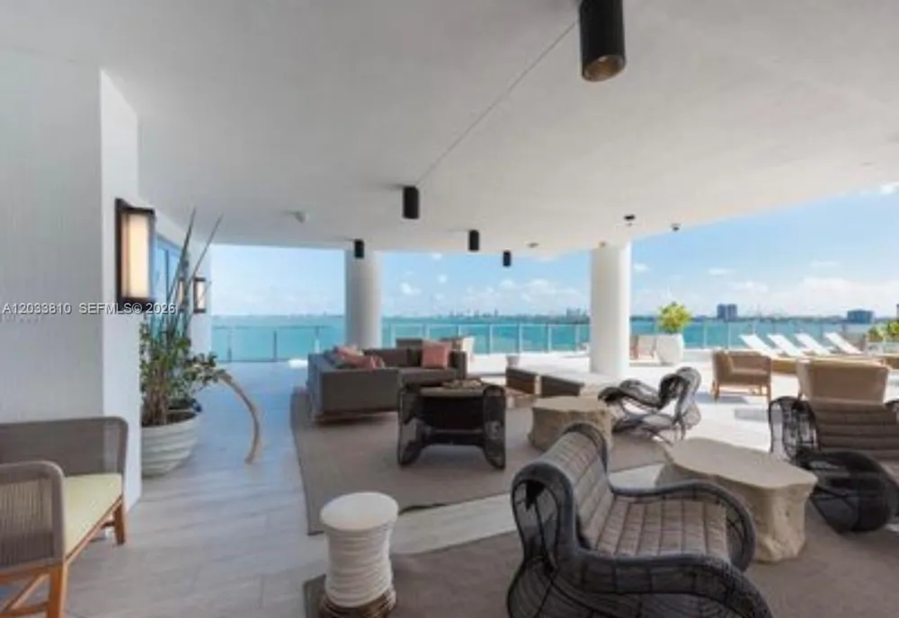 2900 NE 7th Ave #2908 Miami, FL 33137