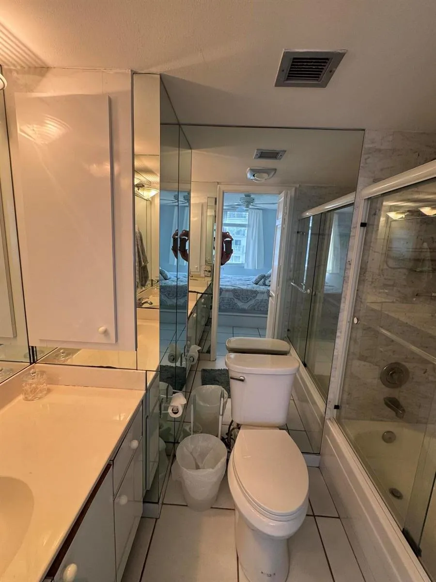 3215 S Ocean Boulevard #303 Highland Beach, FL 33487