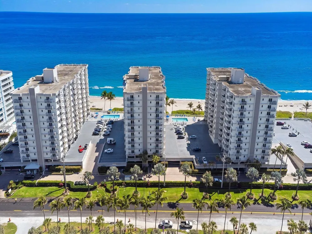 3215 S Ocean Boulevard #303 Highland Beach, FL 33487