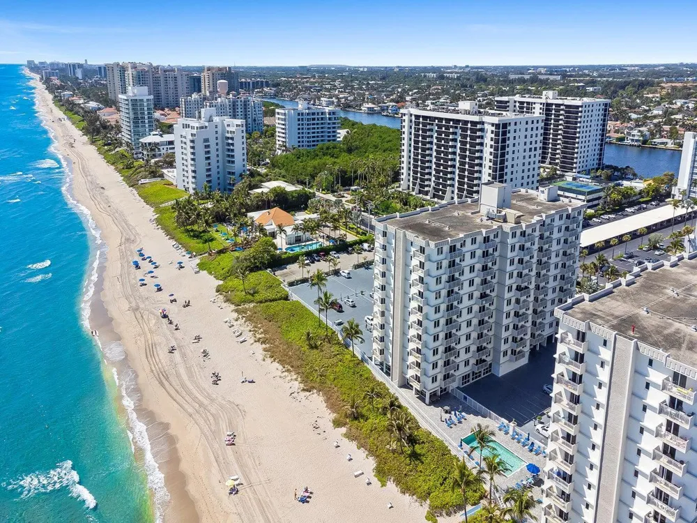 3215 S Ocean Boulevard #303 Highland Beach, FL 33487