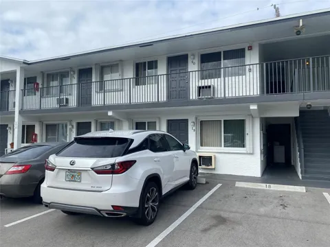 1812 E Oakland Park Boulevard #19