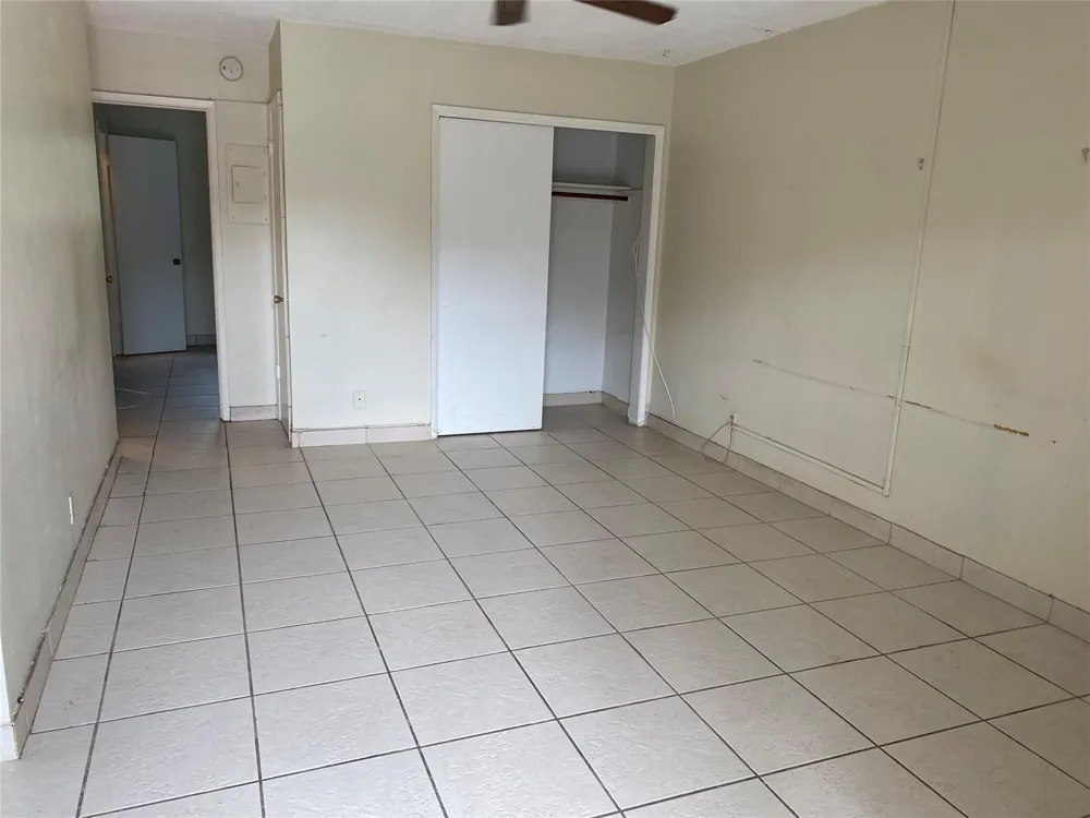 1812 E Oakland Park Boulevard #19 Oakland Park, FL 33306