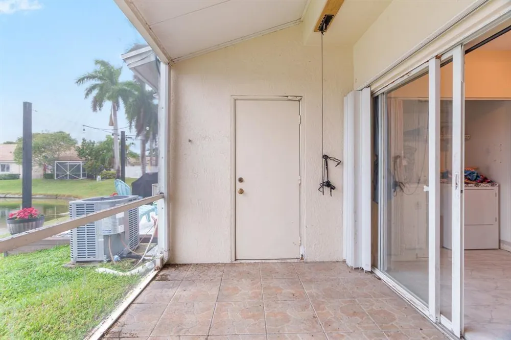 3168 SW 49th Street Dania Beach, FL 33312