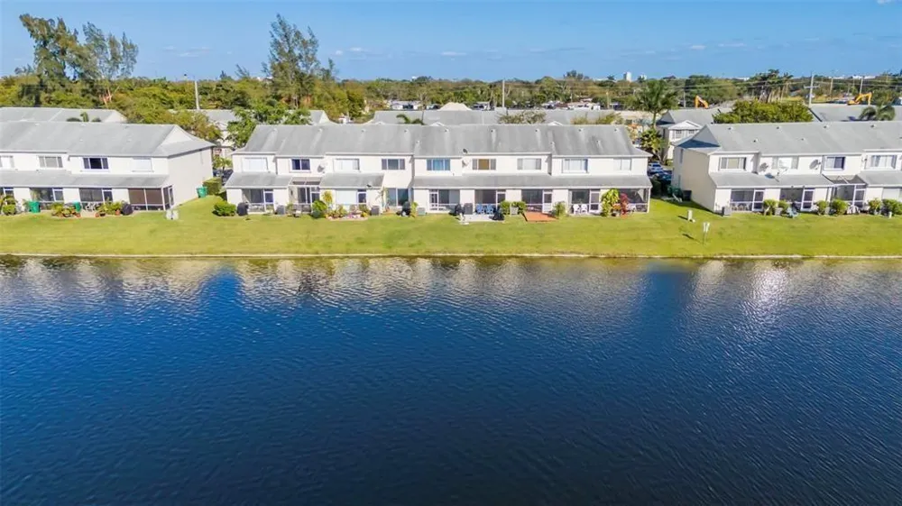 3168 SW 49th Street Dania Beach, FL 33312