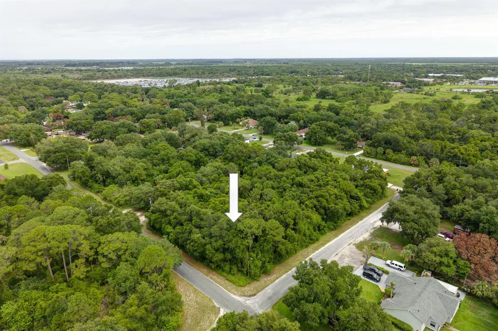 Avienda Avenue Fort Pierce, FL 34946