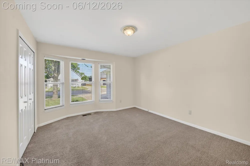 318 5th Street Brighton City, MI 48116