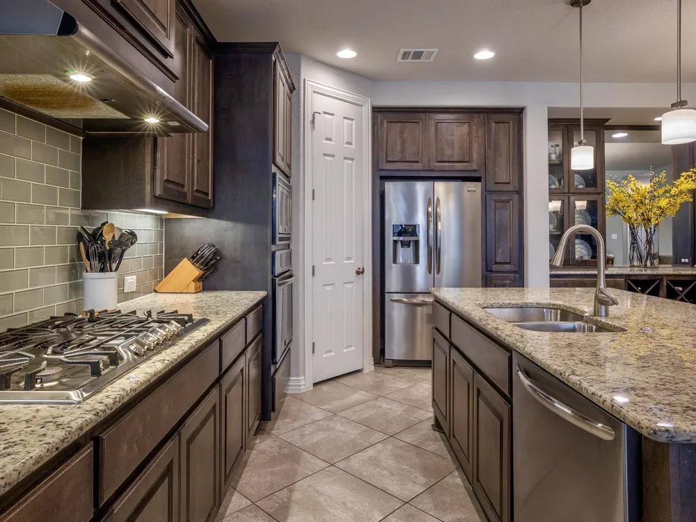 3401 Venezia View Leander, TX 78641