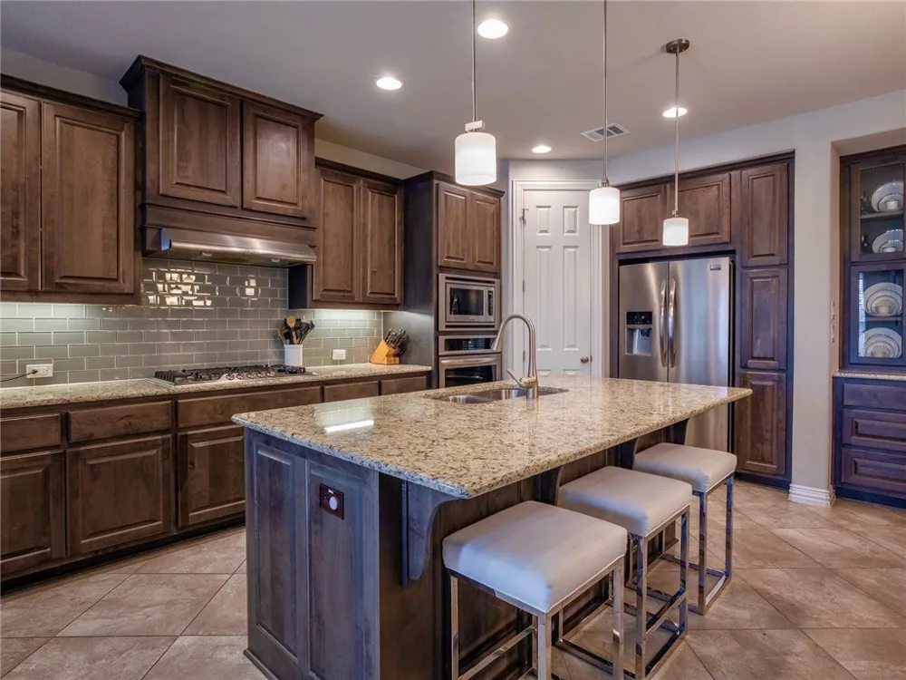 3401 Venezia View Leander, TX 78641