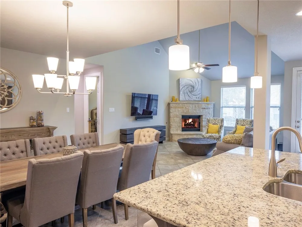 3401 Venezia View Leander, TX 78641