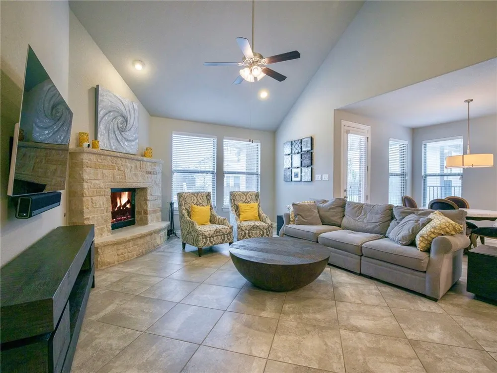 3401 Venezia View Leander, TX 78641
