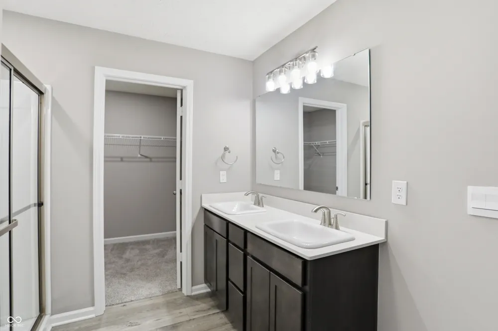 181 Thorpe Drive Whiteland, IN 46184