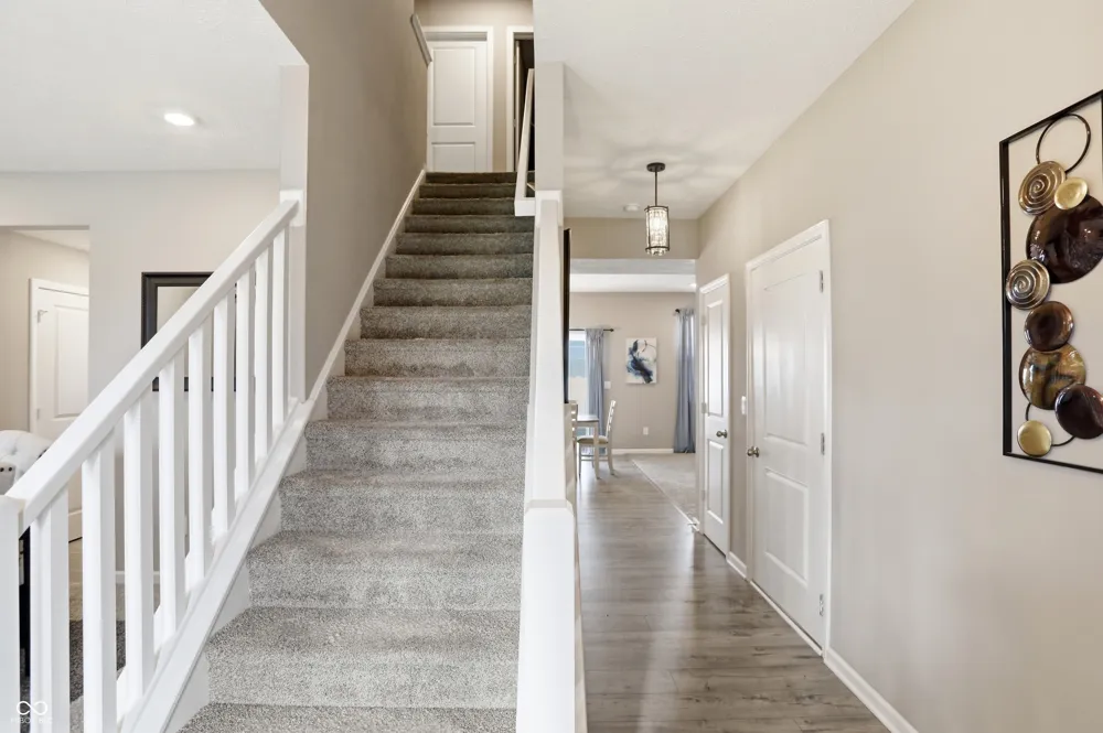 181 Thorpe Drive Whiteland, IN 46184