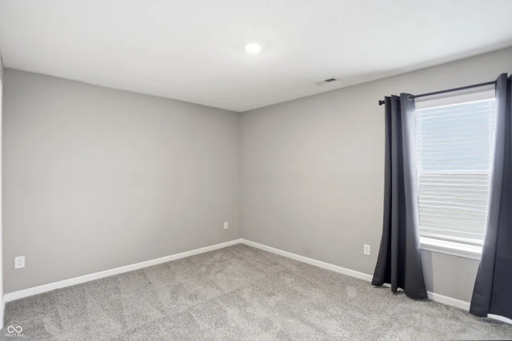 181 Thorpe Drive Whiteland, IN 46184