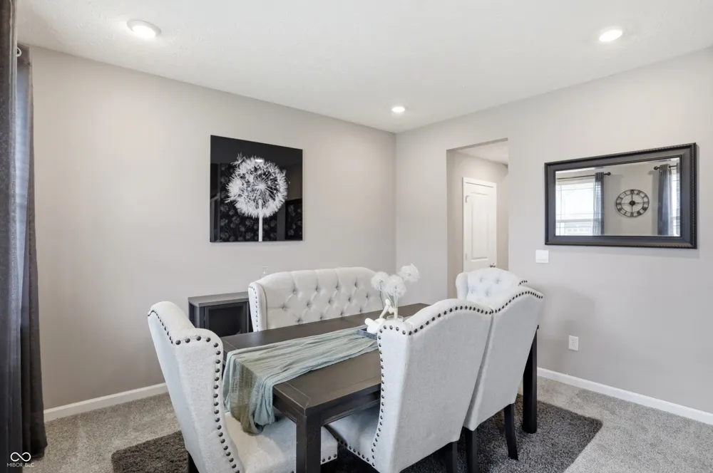 181 Thorpe Drive Whiteland, IN 46184