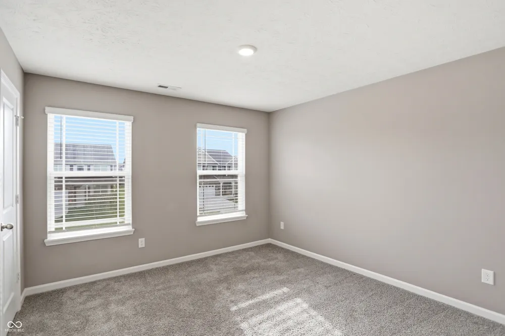 181 Thorpe Drive Whiteland, IN 46184