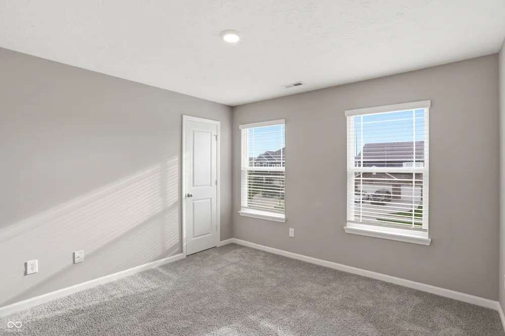 181 Thorpe Drive Whiteland, IN 46184