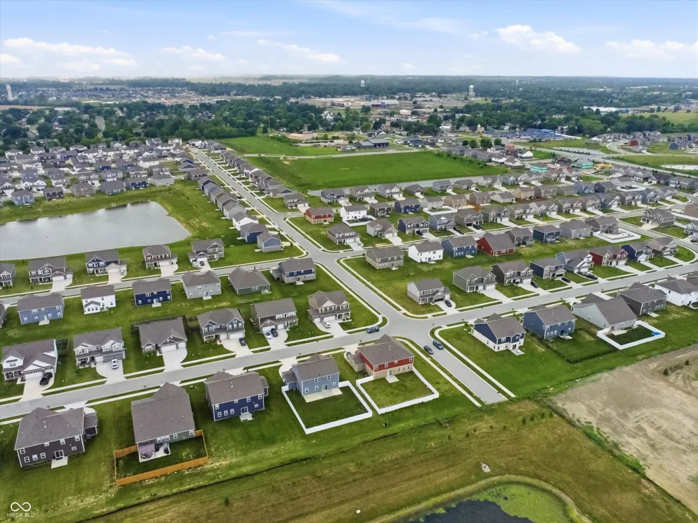181 Thorpe Drive Whiteland, IN 46184