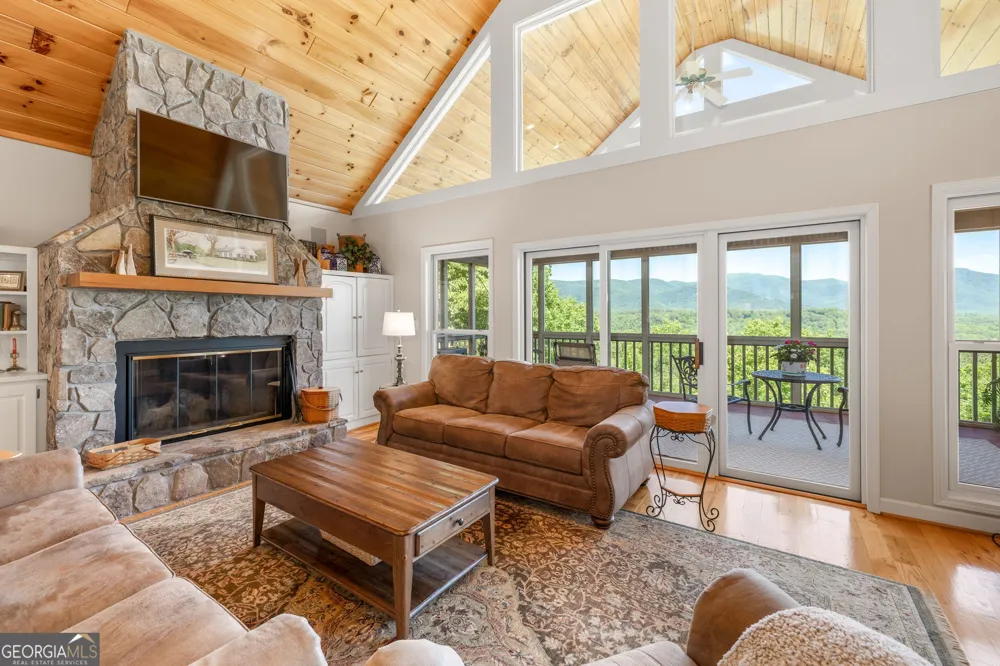 430 Grimes Nose Sautee Nacoochee, GA 30571
