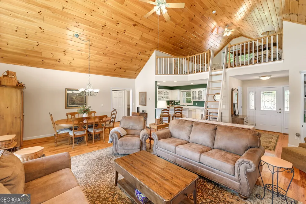 430 Grimes Nose Sautee Nacoochee, GA 30571