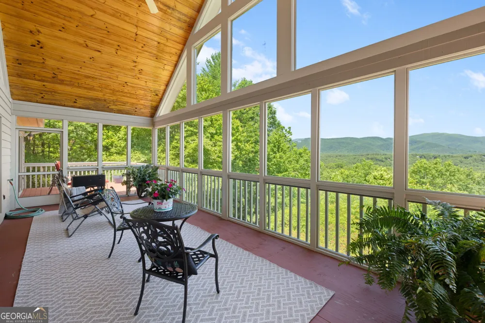 430 Grimes Nose Sautee Nacoochee, GA 30571