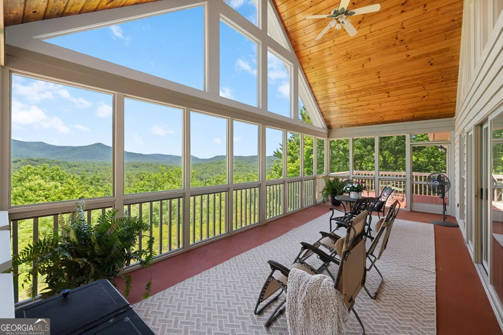 430 Grimes Nose Sautee Nacoochee, GA 30571
