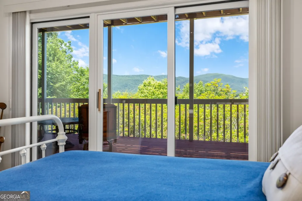 430 Grimes Nose Sautee Nacoochee, GA 30571