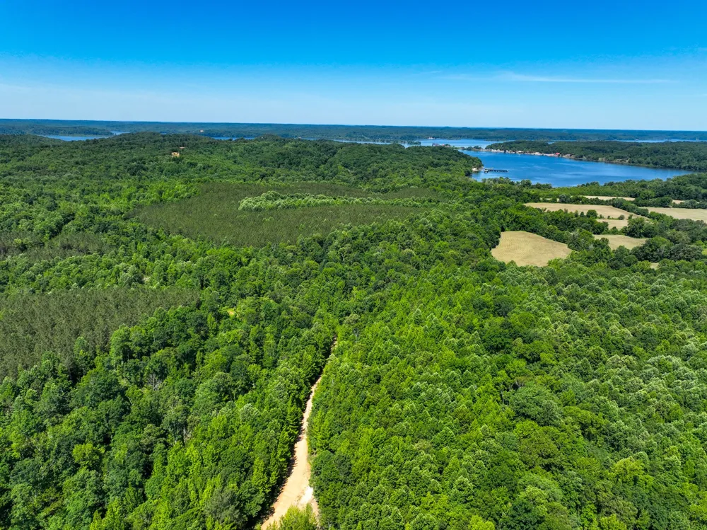 0 White Oak Rd Stewart, TN 37175