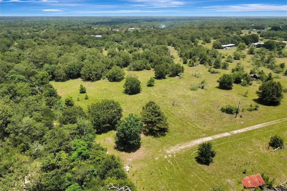 1722 Stone Street Bedias, TX 77831