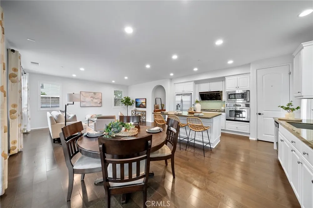 599 Boxwood Azusa, CA 91702