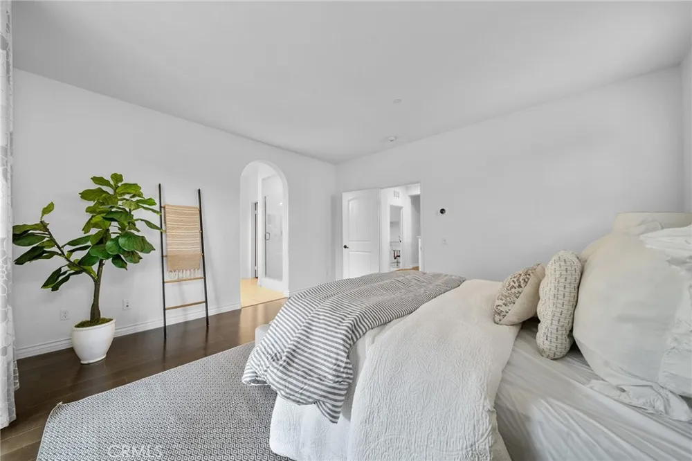 599 Boxwood Azusa, CA 91702
