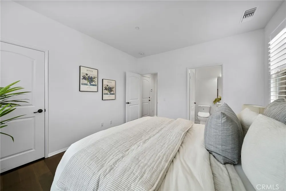 599 Boxwood Azusa, CA 91702