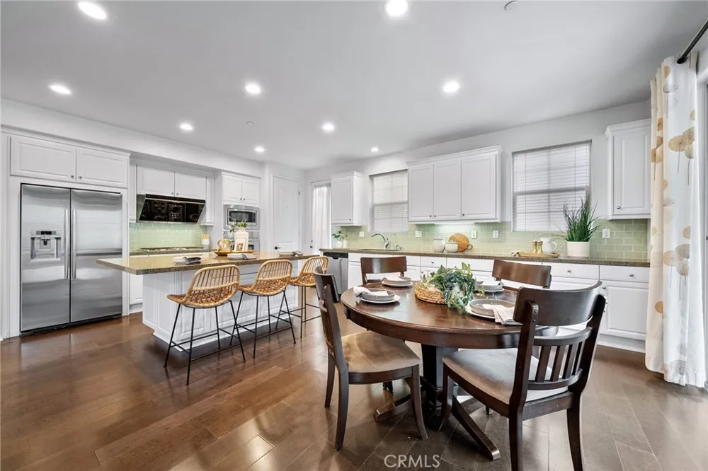 599 Boxwood Azusa, CA 91702