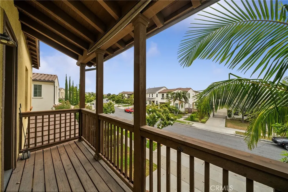 599 Boxwood Azusa, CA 91702