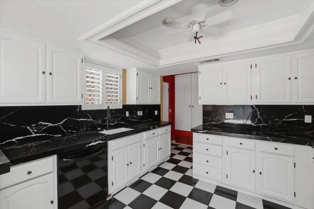 46420 Ryway Place #1  & 2 Palm Desert, CA 92260
