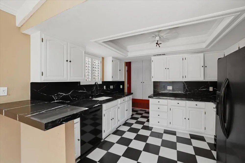 46420 Ryway Place #1  & 2 Palm Desert, CA 92260