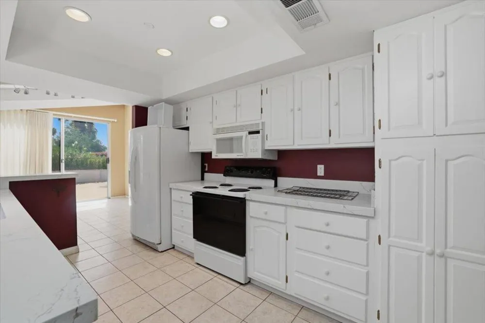 46420 Ryway Place #1  & 2 Palm Desert, CA 92260