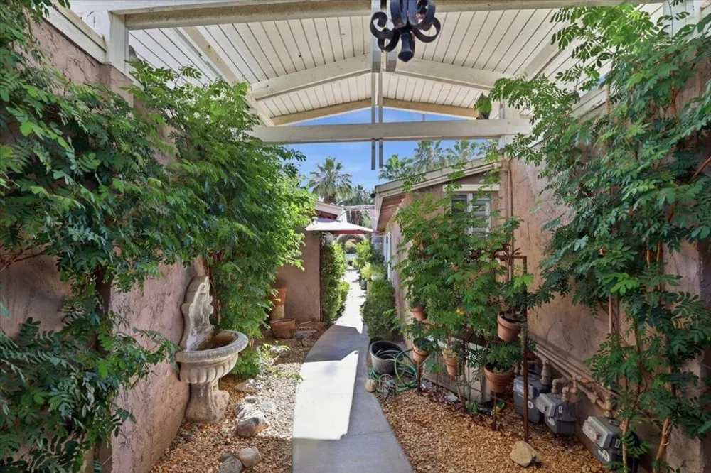 46420 Ryway Place #1  & 2 Palm Desert, CA 92260