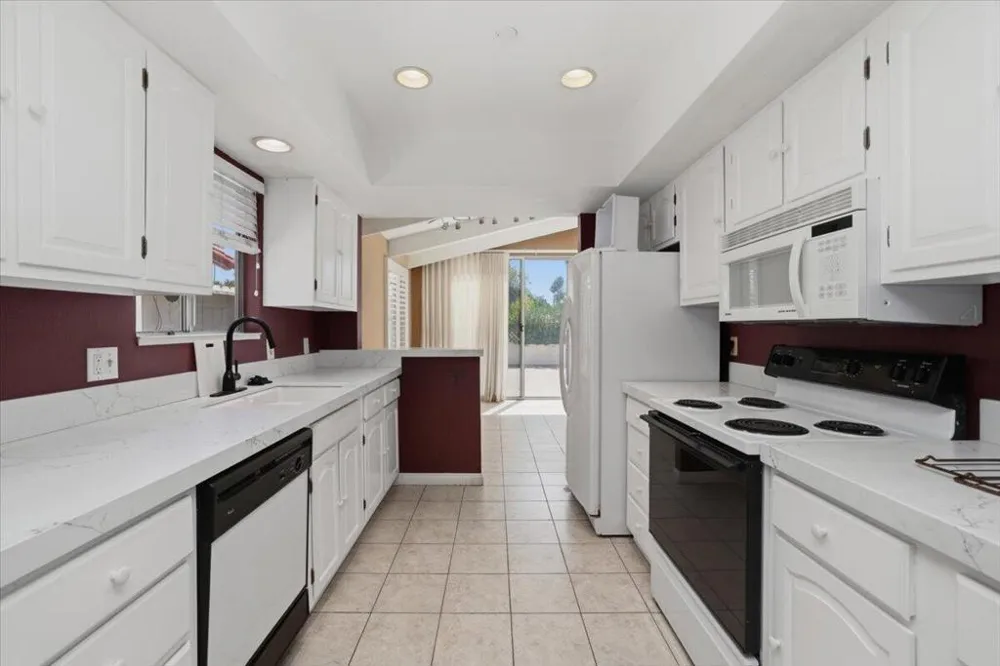 46420 Ryway Place #1  & 2 Palm Desert, CA 92260