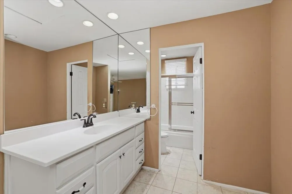 46420 Ryway Place #1  & 2 Palm Desert, CA 92260