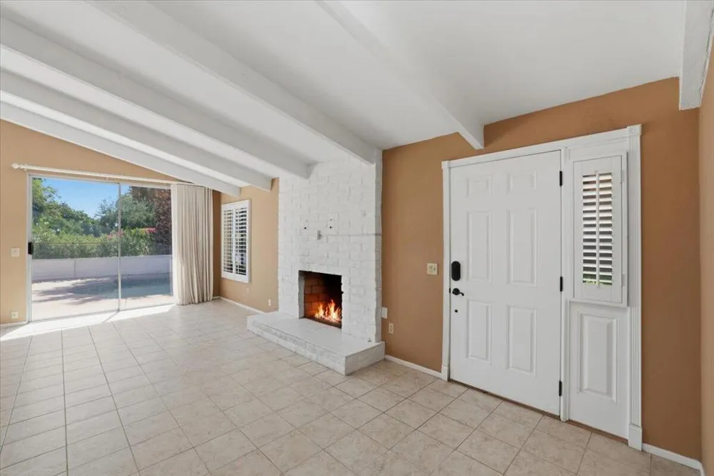 46420 Ryway Place #1  & 2 Palm Desert, CA 92260