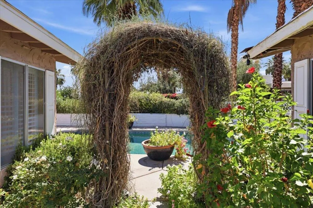 46420 Ryway Place #1  & 2 Palm Desert, CA 92260