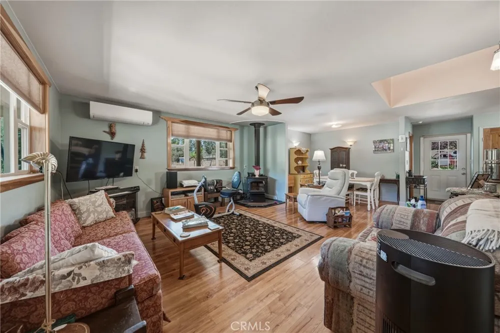 1623 New Long Valley Road Clearlake Oaks, CA 95423