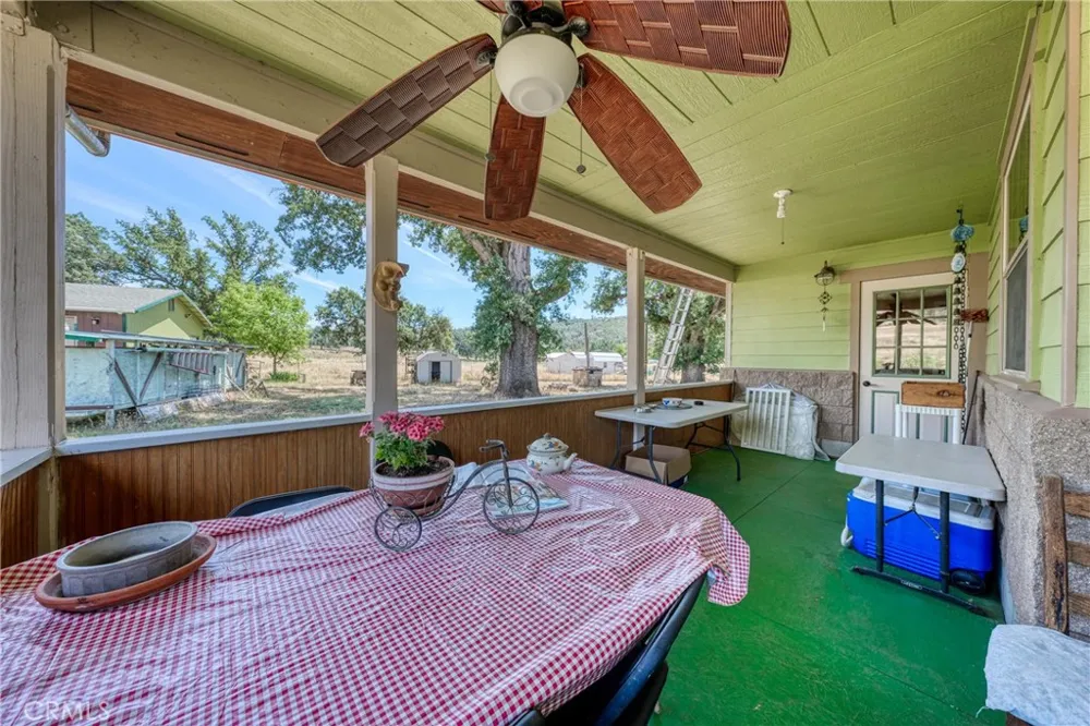 1623 New Long Valley Road Clearlake Oaks, CA 95423