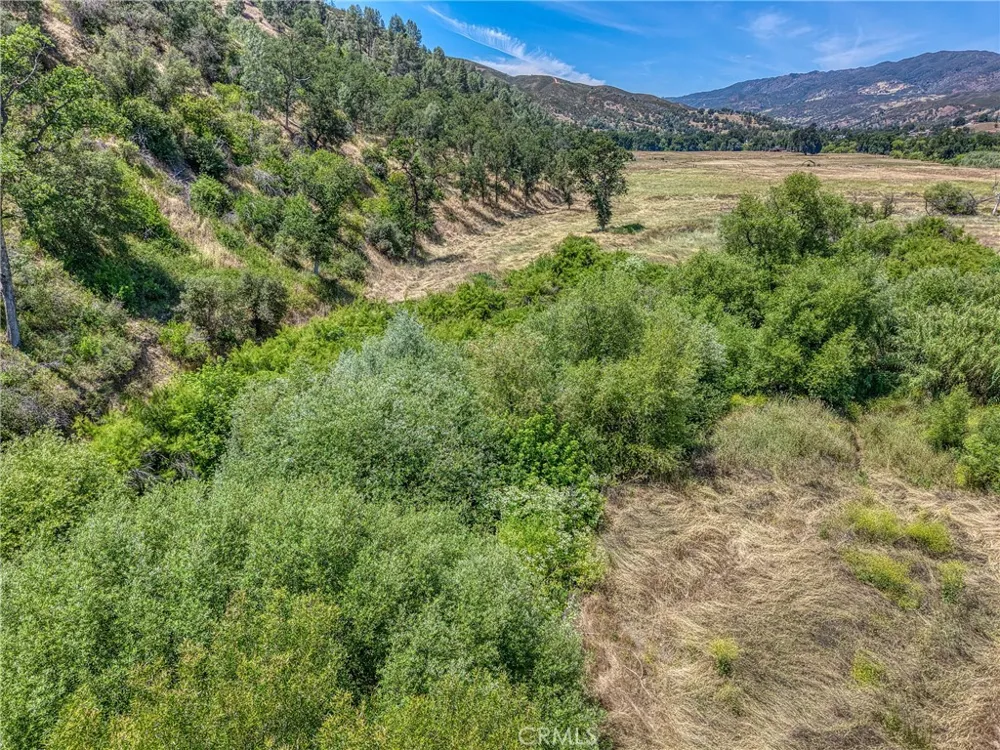 1623 New Long Valley Road Clearlake Oaks, CA 95423