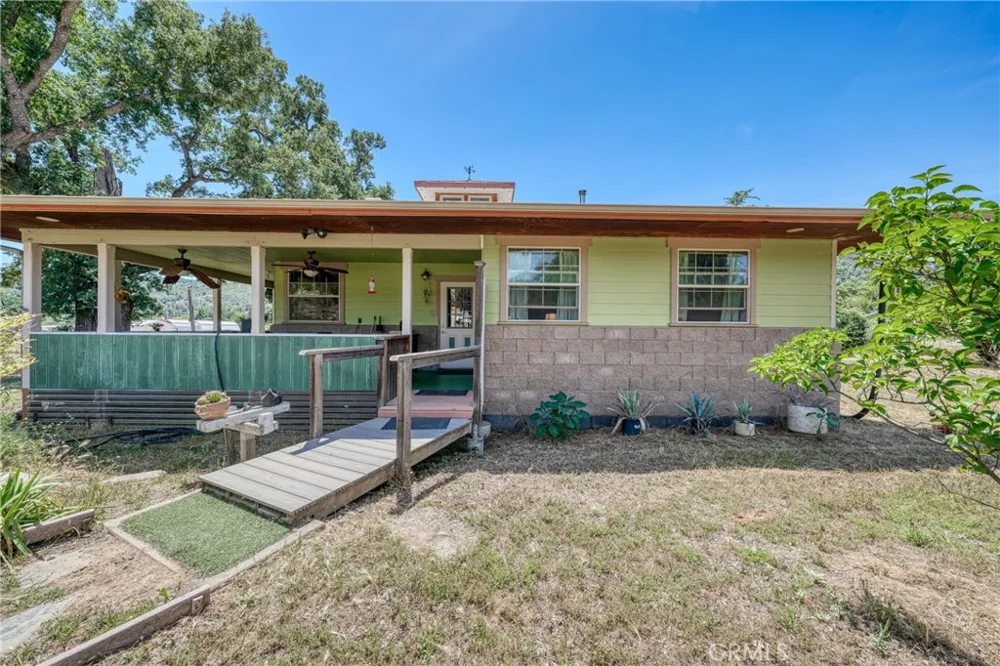 1623 New Long Valley Road Clearlake Oaks, CA 95423