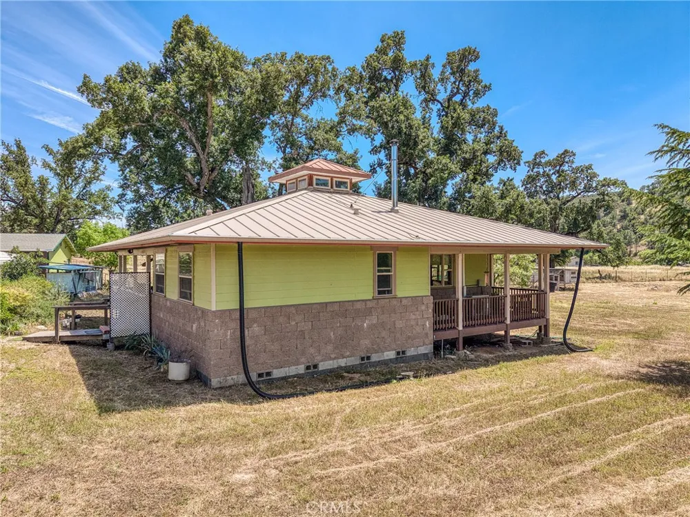 1623 New Long Valley Road Clearlake Oaks, CA 95423